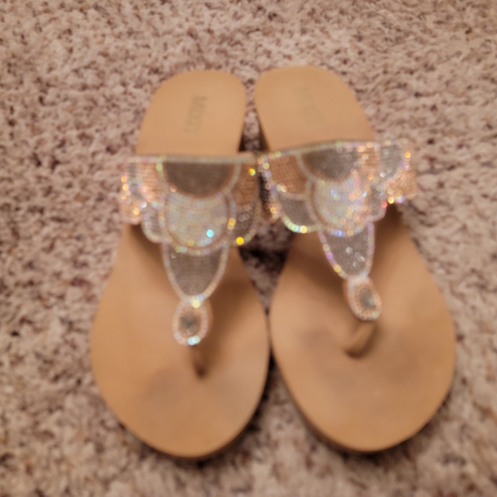 Women's sandals Size 9
